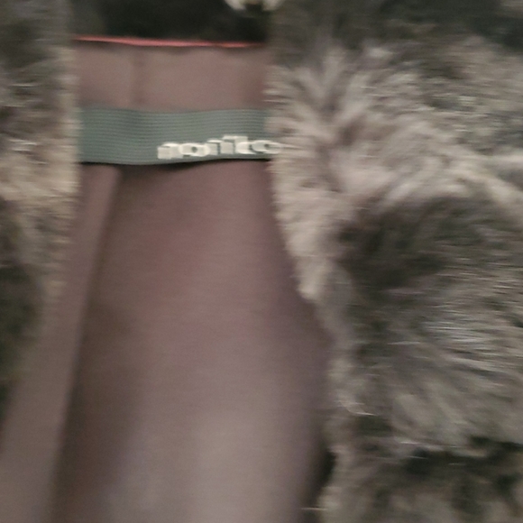 Faux jacket size xs. - Picture 7 of 7